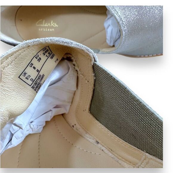 Clarks Artisan Edenvale Page Chelsea Ankle Booties Women’s Size 8 - Picture 4 of 9